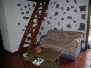 Das Ferienhaus Finca El Moral auf El Hierro.Der Aufgang zum zweiten Schlafzimmer.