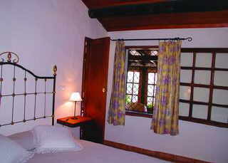 Finca Gran Canaria Ferienhaus Algarroberos. Ein Schlafzimmer