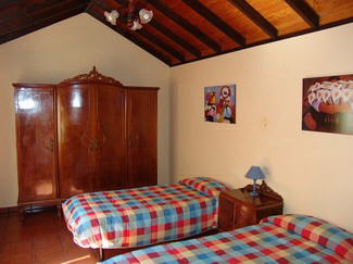 La Palma Ferienhaus Naranjos. Das Schlafzimmer