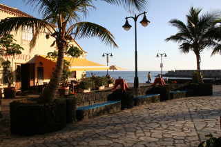 Ferienwohnung Tazacorte La Palma West Blick auf die Promenade
