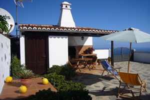 Puntallana - Casa Tomasín - La Palma Ost - Terrasse und Grillplatz