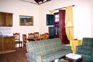 La Palma West - Landhaus Pinito - Wohnzimmer mit Essplatz